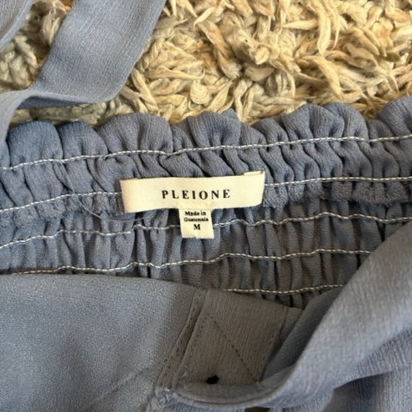 Pleoine Blue Tank With Buttons and Optional Tie, size Medium - Picture 2 of 4